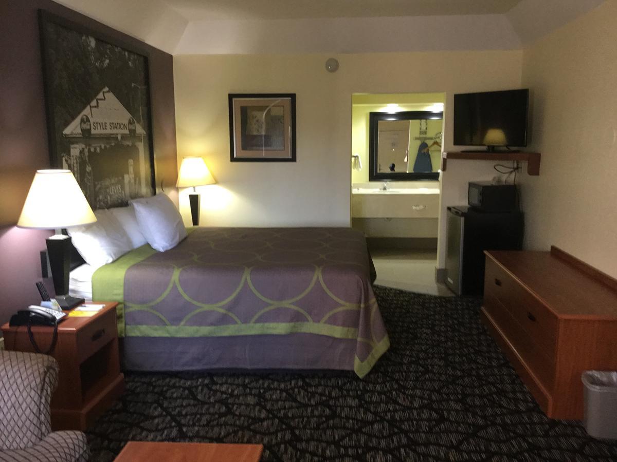 Super 8 By Wyndham Fairfield Tx Hotel Ngoại thất bức ảnh